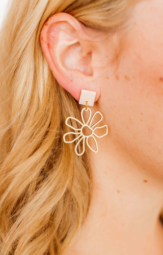 Linny Co. Earrings